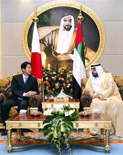 Cutting an energy deal that looks good for Japan: Japanese Prime Minister Shinzo Abe (left) and United Arab Emirates President and Ruler of Abu Dhabi Sheikh Khalifa bin Zayed Al Nahayan a few days ago in Abu Dhabi