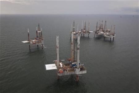 Republicans Push Bills To Boost Offshore Oil Drilling Photo: Lee Celano