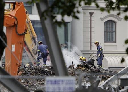 New Zealand Quake City Starts To Bury Dead, Toll 148 Photo: Reuters/Mark Baker/Pool