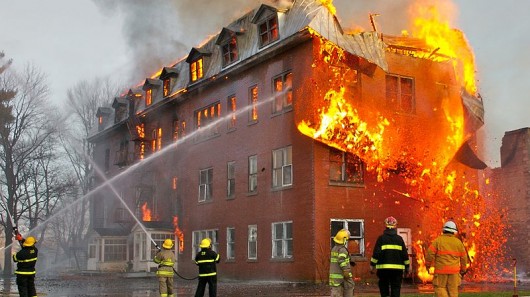 Scientists have developed a device that uses beams of electricity to extinguish flames(Pho...