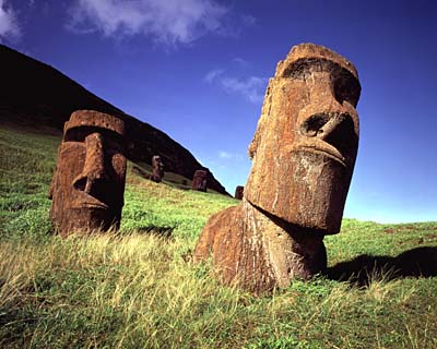 easterisle01 Learning From the Self Destructive Disappearance of the Easter Island Polynesian Society