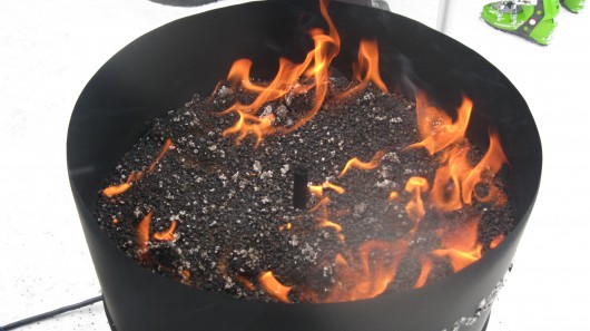 Insta-fire lights in wet, windy weather and burns long and hot, making fire-starting a lit...