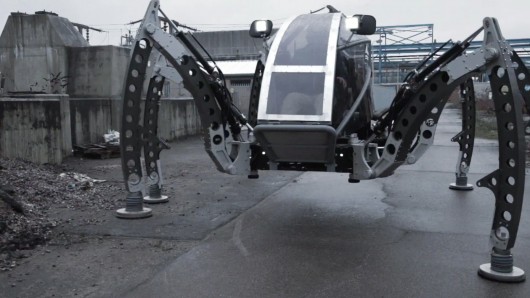 Mantis, built by Matt Denton of Micromagic Systems, is the largest operational hexapod in ...