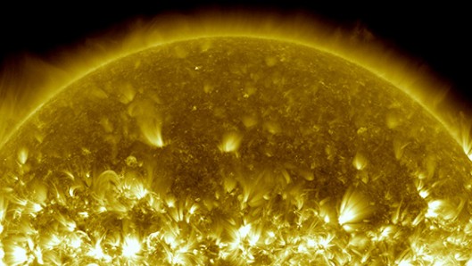 Composite of 25 separate images of the Sun captured buy NASA's SDO (Photo: NASA/SDO/AIA/S....