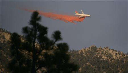Firefighters gain more control over Southern California blaze Photo: Gene Blevins