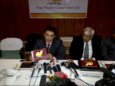 Himansh Verma at a press conference about a Solar innovation