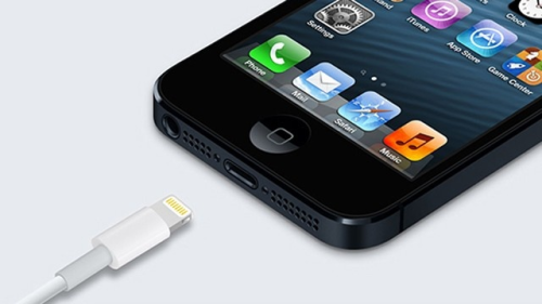 iPhone charging device