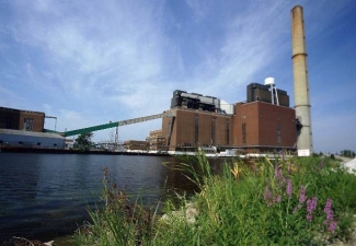 Consumers Energy delay retiring coal-fired power units Michigan Cobb J.R. Whiting Karn-Weadock