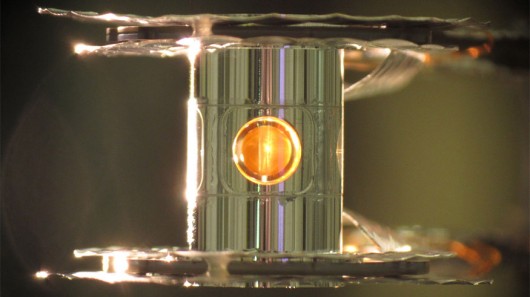 A metallic case called a hohlraum holds the fuel capsule for the NIF experiments (Photo: E...