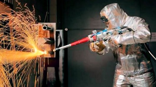 This 5 kW laser torch makes quick work of nuclear decommisioning (Photo: Titan Internation...