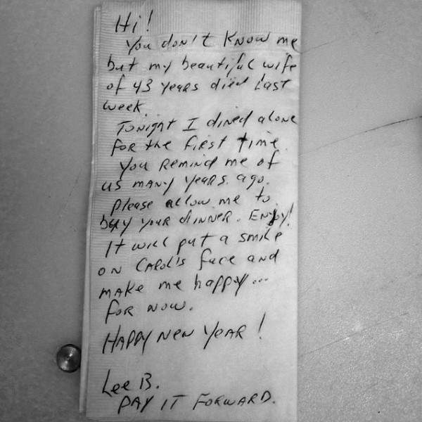 widowers note Widower Lee Ballantynes Scrawled Note and Gesture of Kindness Makes Couples Evening Then Goes Viral