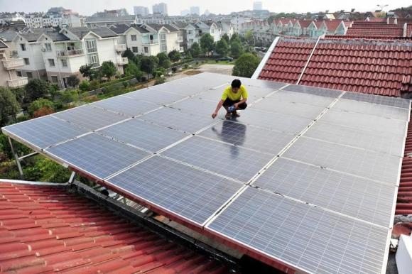 China repeats call to levy duties on EU solar panel makers Photo: REUTERS