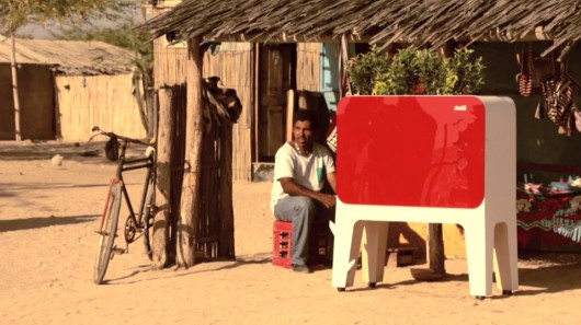 The Bio Cooler in sun-baked Aipir, Colombia 