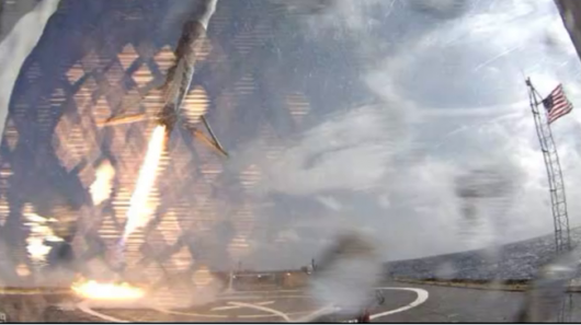Falcon 9 making its landing attempt