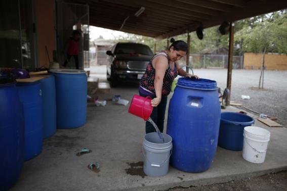 Nearly all California voters think water shortage is serious: poll Photo: Lucy Nicholson/Files