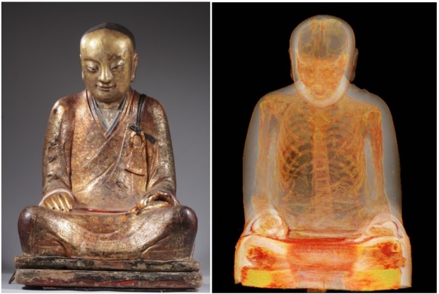 CT scans of a statue of buddha revealed a mummy inside. (Image source: Drents Museum)