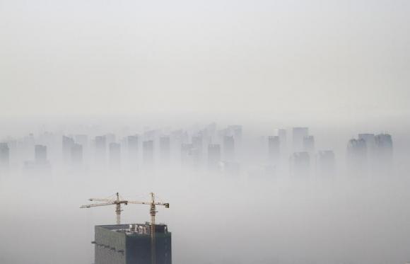 China drafts new law to fight air pollution: Xinhua Photo: Jacky Chen