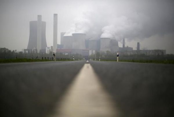 Germany to shut down coal-fired plants, extend power grid: sources Photo: INA FASSBENDER