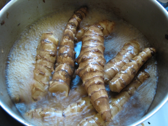 Jerusalem artichokes were used by Natives before potatoes made their way into chowders. (Wikipedia)