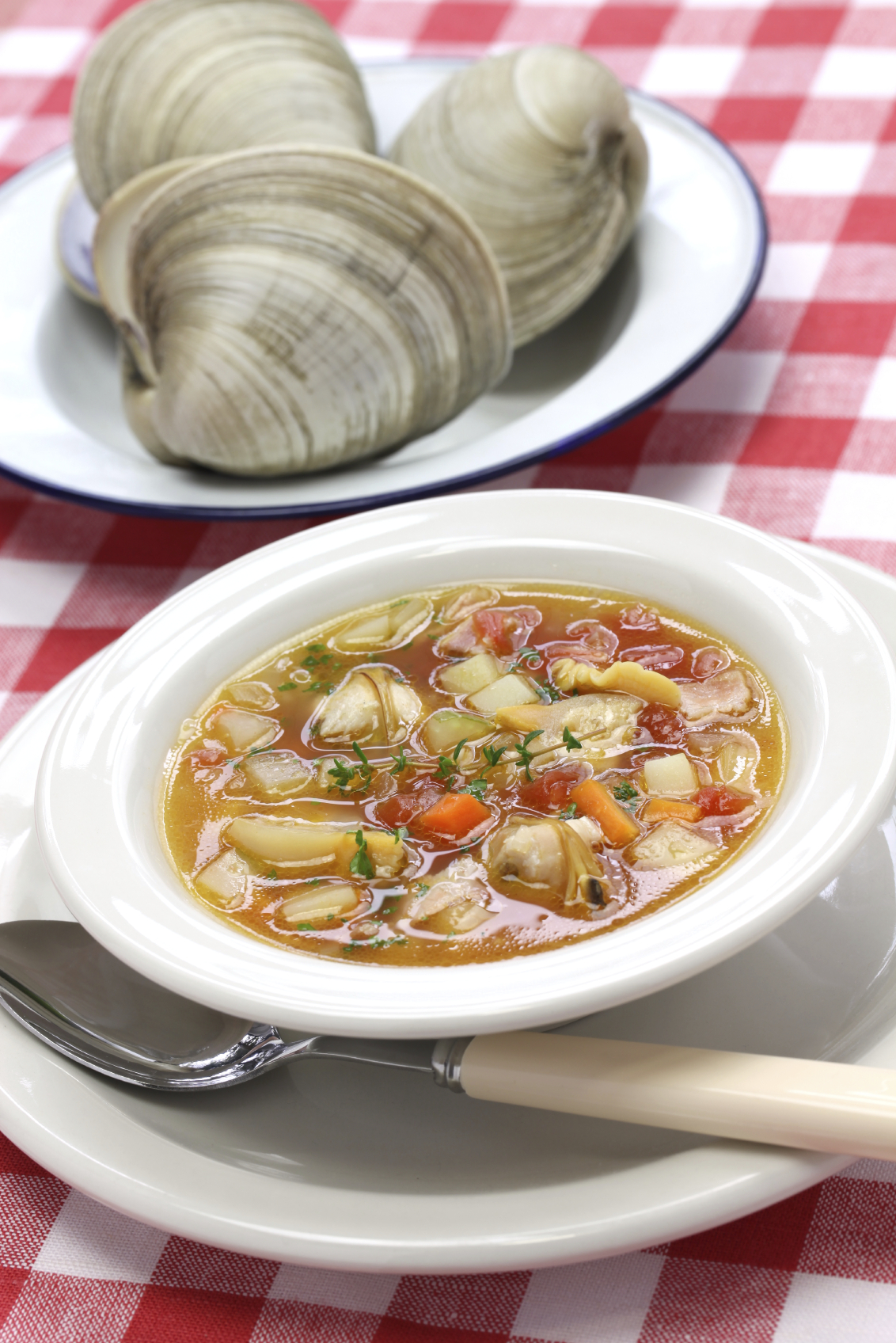 Manhattan clam chowder includes tomatoes. (iStock)