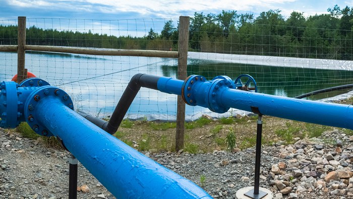 A holding pit for fracking water, to which MIT's shock electrodialysis tech could be applied