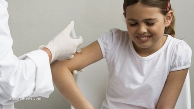 Girl-Child-Vaccine-Doctor-Shot-Needle-Scared_tn