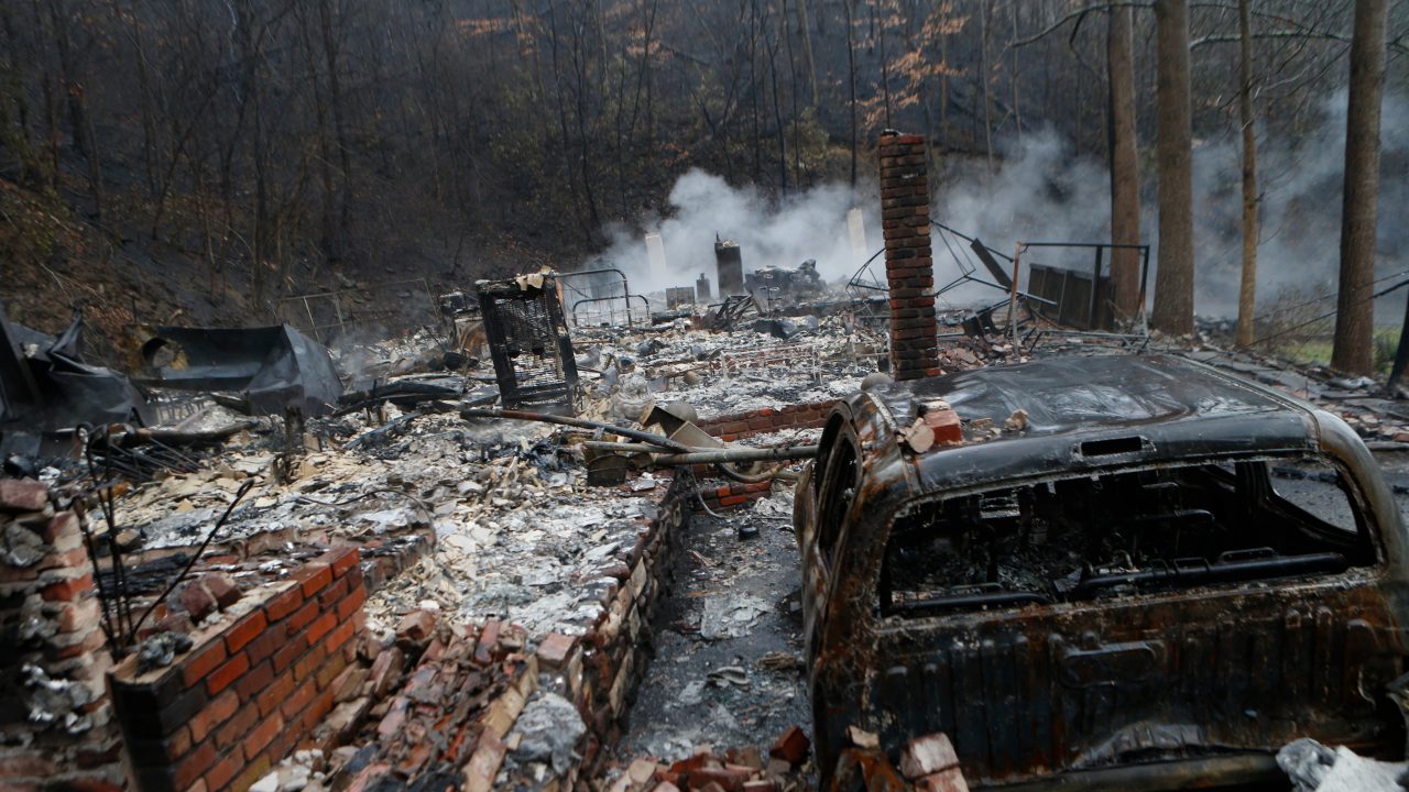 Gatlinburg wildfires death toll continues to rise