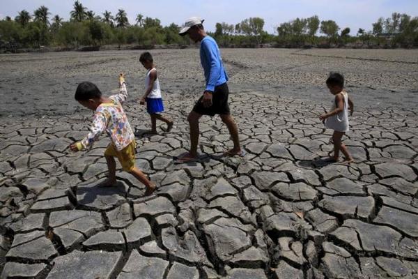 China to release water from dam to alleviate SE Asia droughtPhoto: Romeo Ranoco