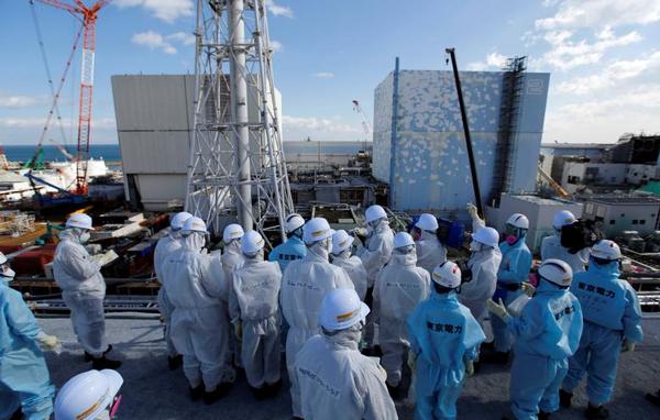 Fukushima nuclear decommission, compensation costs to almost doublePhoto: Toru Hanai