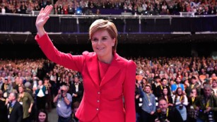 Scotland calls for independence referendum